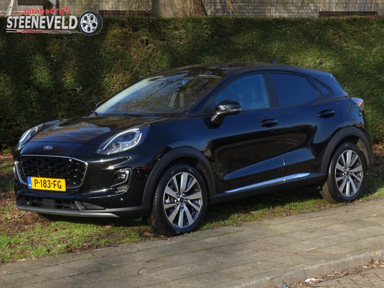Ford Puma - 1.0 125pk Hybrid AUTOMAAT Titanium X met Trekhaak en Camera - AutoWereld.nl