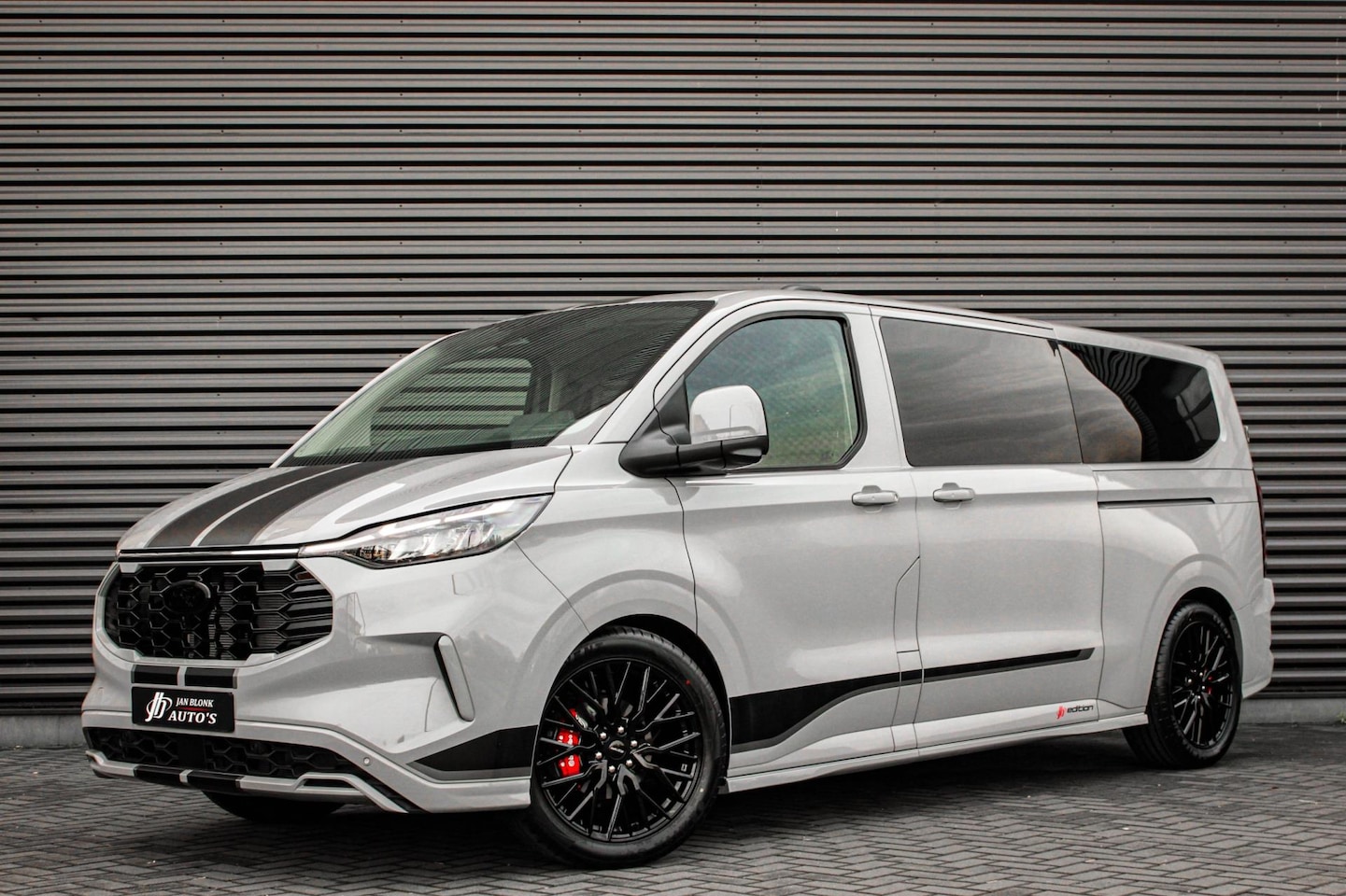 Ford Transit Custom - 2.0 TDCI L2H1 170PK Limited DC / DUBBEL CABINE / JB- EDITION / DRIVER ASSISTANCE PACK / 5- - AutoWereld.nl