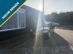 Opel Astra - 1.6-16V Edition