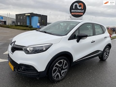 Renault Captur - 2014 * 1.5 dCi Expression * PDC * LED * SMART ENTRY * EXPORT & HANDEL
