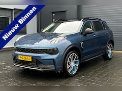 Lynk & Co 01 - 1.5 23731KM TREKHAAK 360 CAMERA