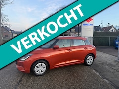 Suzuki Swift - 1.2 Smart Hybrid Slechts 6200 KM // Trekhaak // 1e eigenaar // Nieuwstaat // Rijklaarprijs