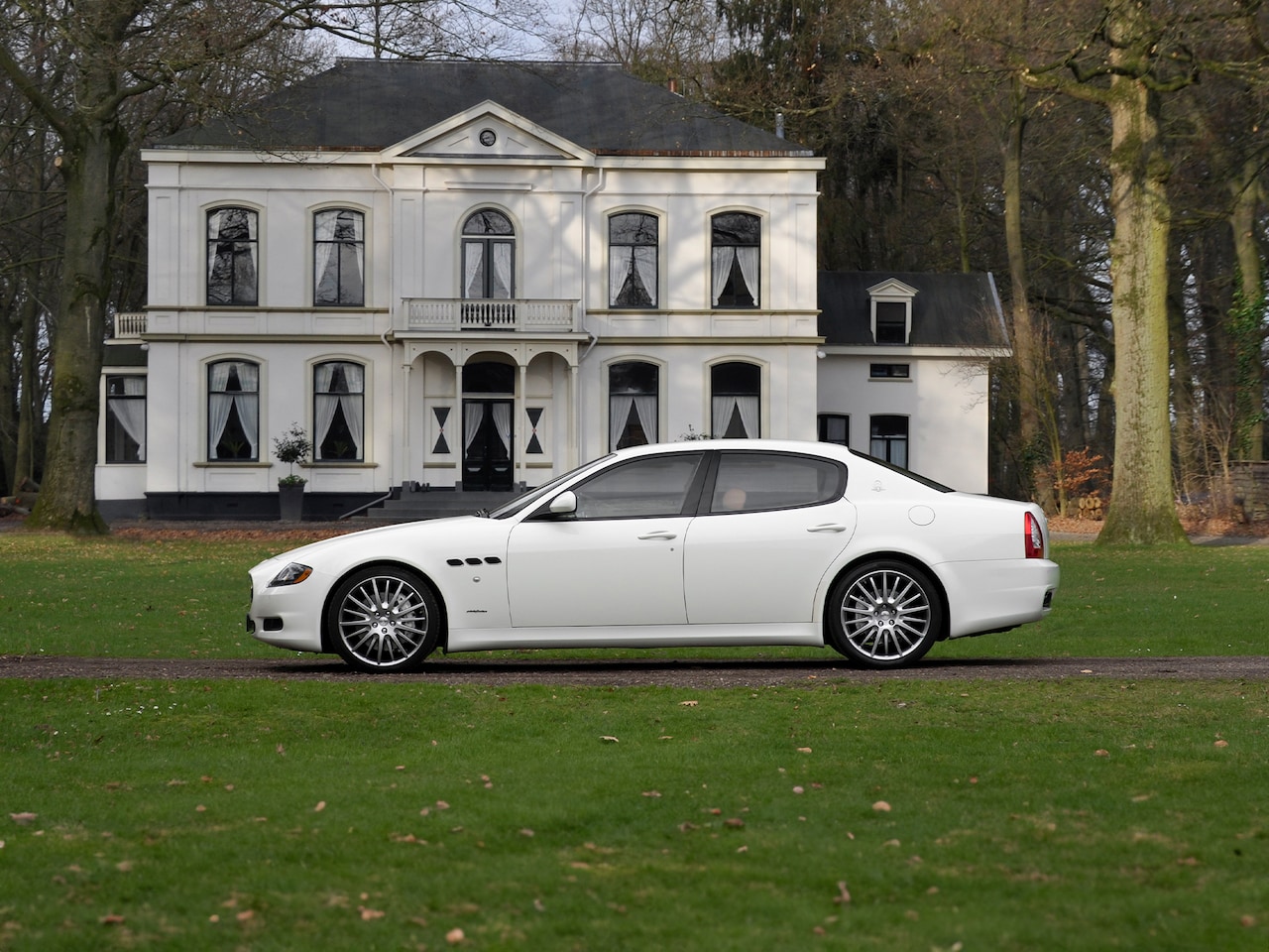 Maserati Quattroporte - 4.7 Sport GT S 4.7 Sport GTS - AutoWereld.nl