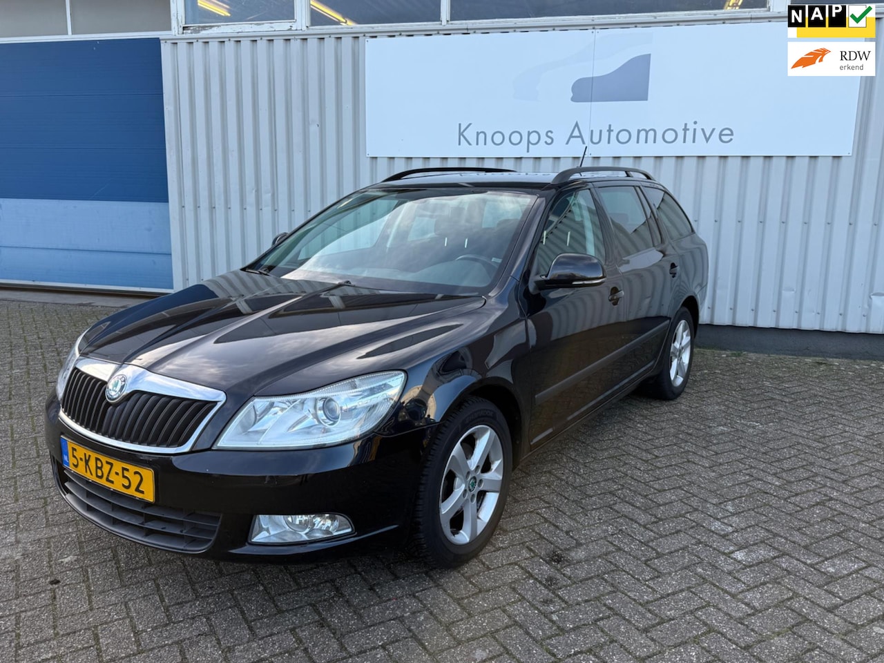 Skoda Octavia Combi - 1.2 TSI Arctic Navi, Airco - AutoWereld.nl