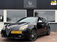 Alfa Romeo Giulietta - 1.4 T Business Executive / Dealer OH /