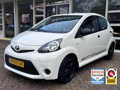 Toyota Aygo - 1.0 VVT-i Comfort NAP 5 deurs, Airco, LM