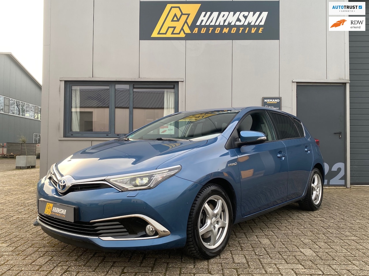 Toyota Auris - 1.8 Hybrid Lease Pro | Camera| Stoelv. | Parkeers. - AutoWereld.nl