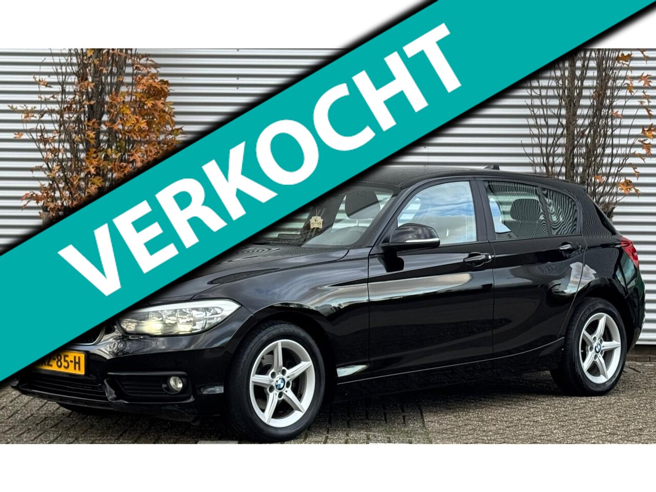 BMW 1-serie - 116i Essential 5 Deurs / LED / APK / GARANTIE - AutoWereld.nl