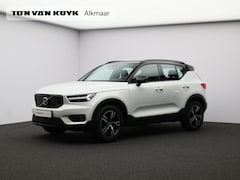 Volvo XC40 - T2 Automaat R-Design XC40 T2 129PK / Automaat R-Design / Park Assist Pack / adaptieve crui