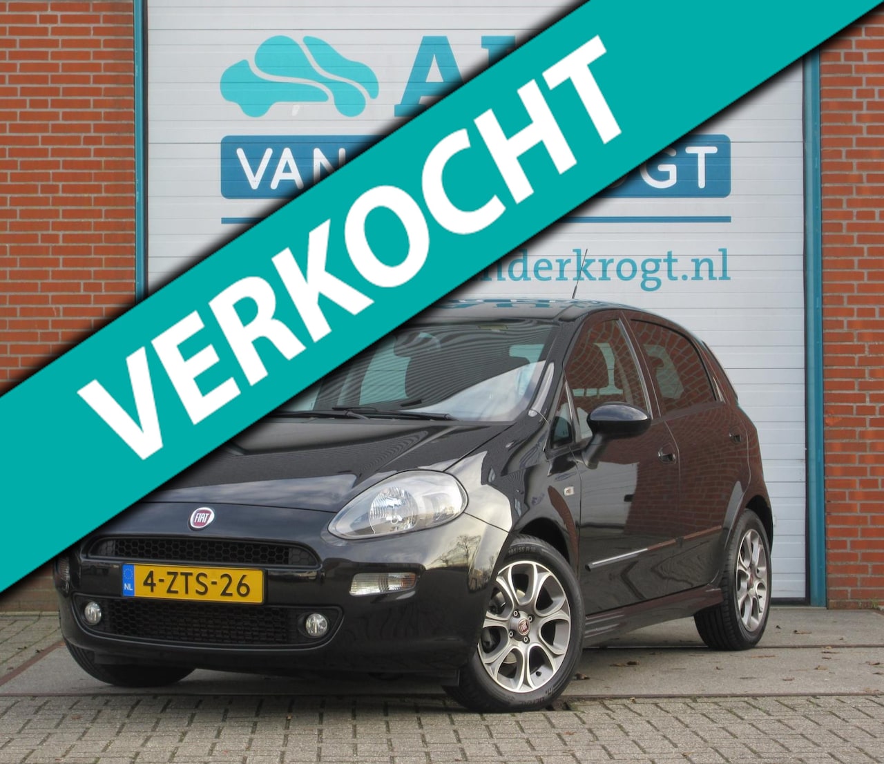 Fiat Punto Evo - 0.9 TwinAir Lounge 0.9 TwinAir Lounge, Navi, Camera, Airco, APK 1-27 - AutoWereld.nl