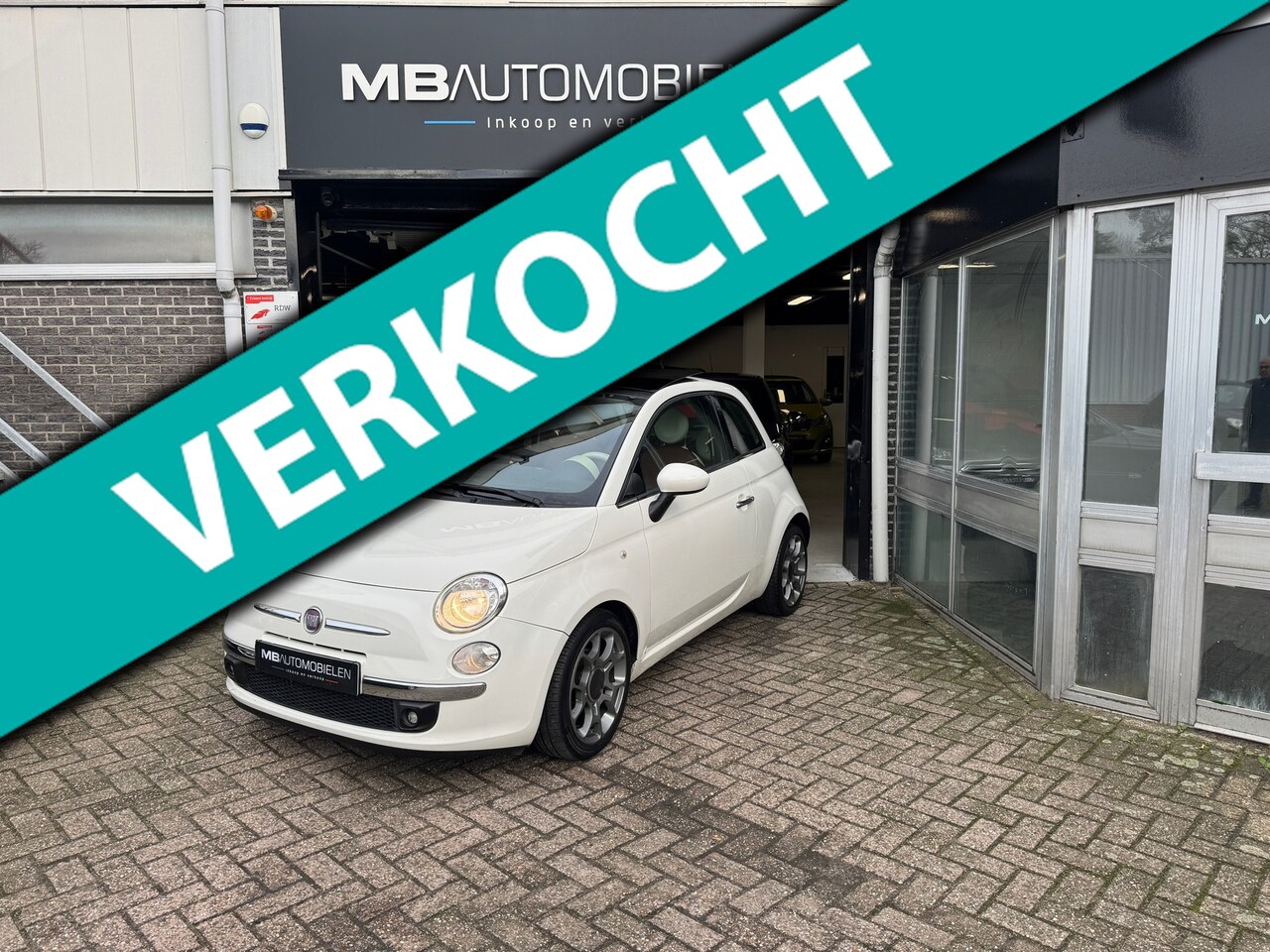 Fiat 500 - 0.9 TwinAir Lounge/Panoramadak/NAP/Automaat/APK!! - AutoWereld.nl