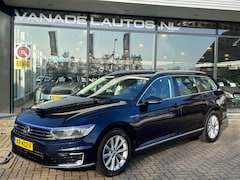 Volkswagen Passat Variant - 1.4 TSI GTE Connected Aut. Navi Camera Trekhaak NAP NL-Auto Dealeronderhouden