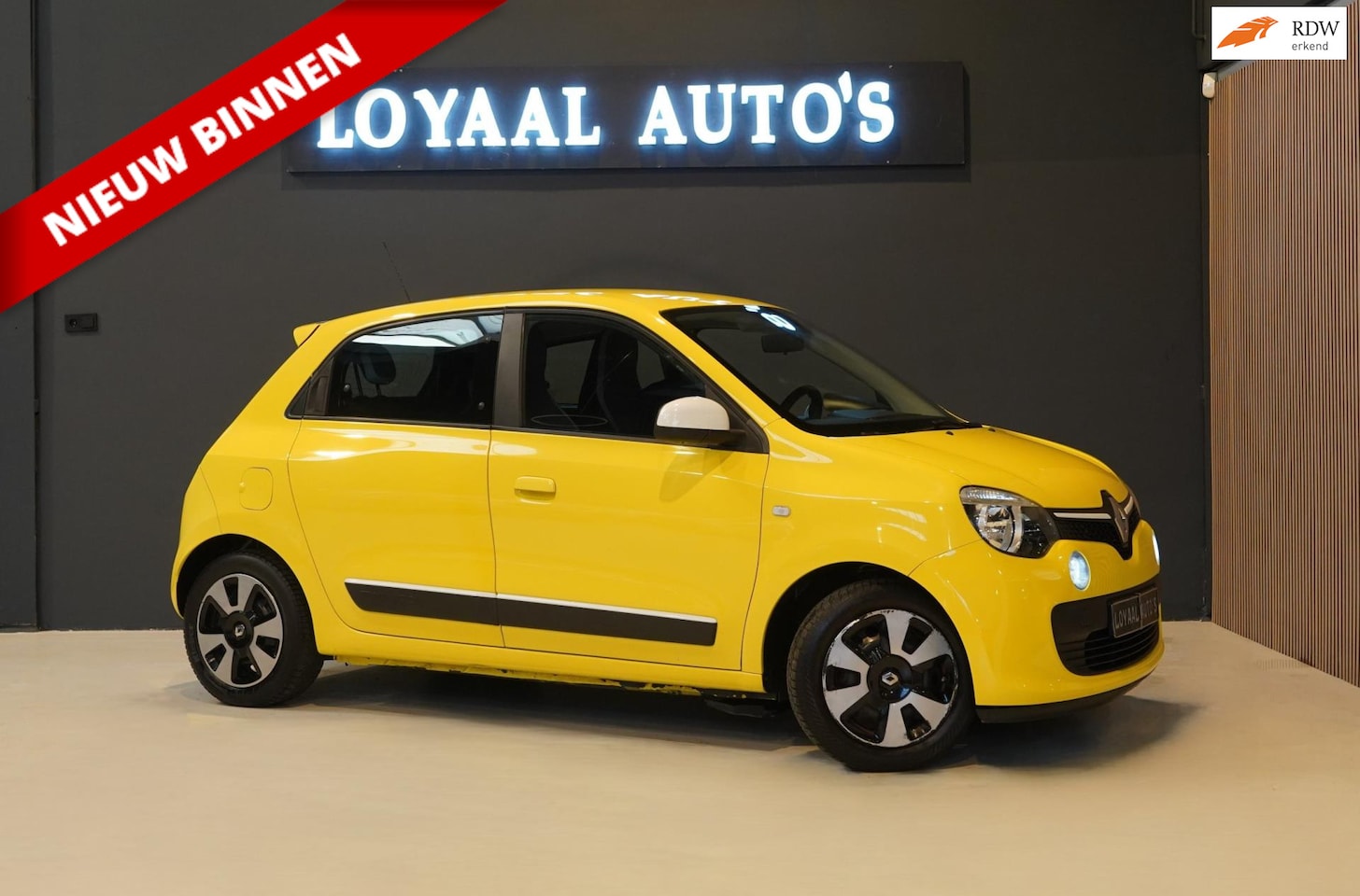 Renault Twingo - 1.0 SCe Collection | AIRCO| ELEK.RAMEN | NAP | APK. - AutoWereld.nl