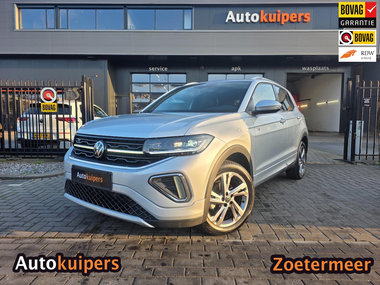 Volkswagen T-Cross - 1.5 TSI R-Line Edition | Met o.a. AppleCarPlay/AndroidsAuto, achteruitrijcamera, navigatie - AutoWereld.nl