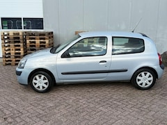 Renault Clio - 1.2-16V Authentique Basis