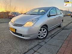 Toyota Prius - 1.5 VVT-i