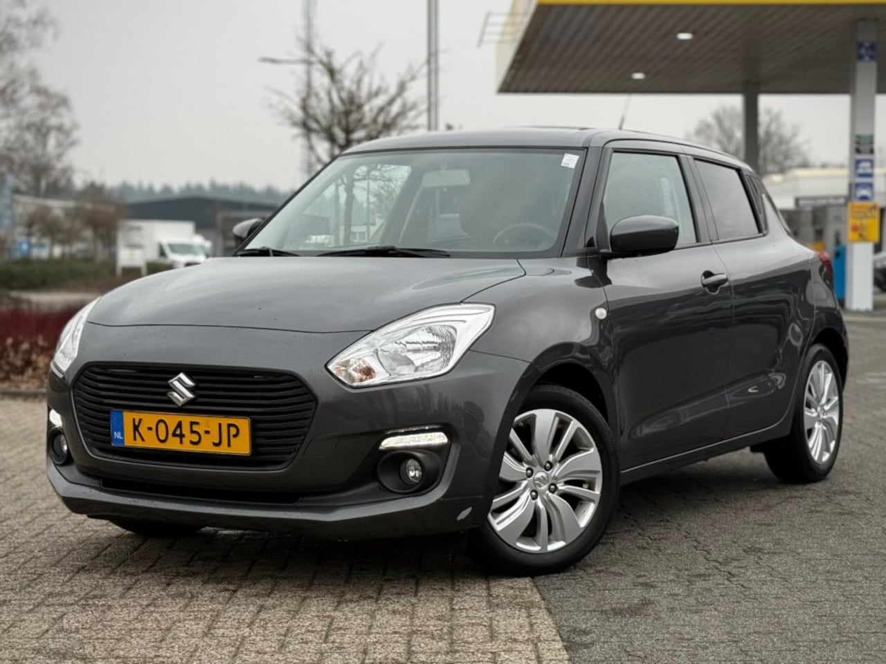 Suzuki Swift - 1.2 SELECT ALCANTARA CAMERA CARPLAY NAVI - AutoWereld.nl