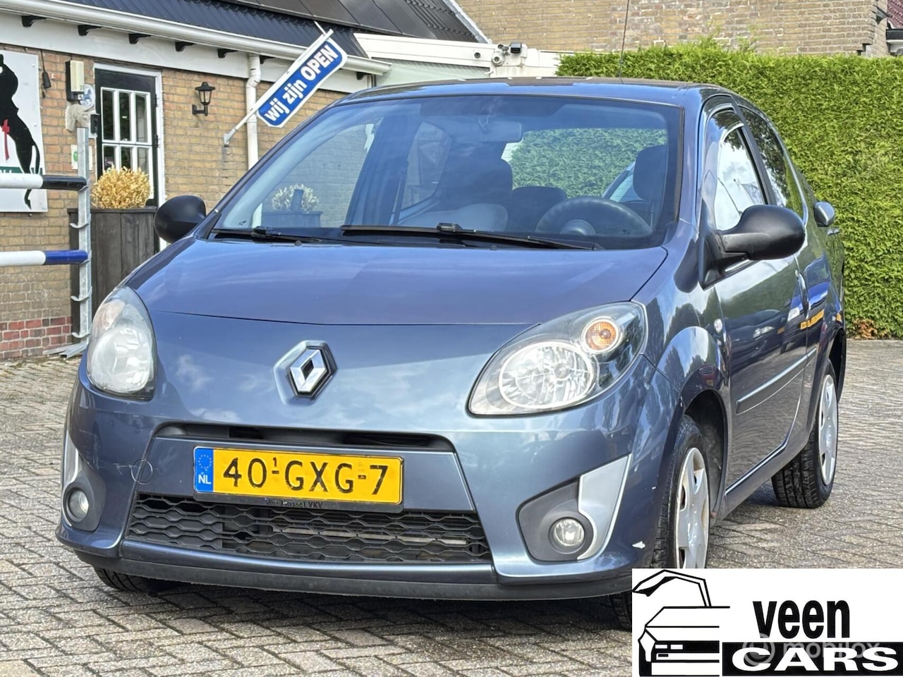 Renault Twingo - 1.2 Acces ((Nette auto, APK tot 10-2026)) - AutoWereld.nl