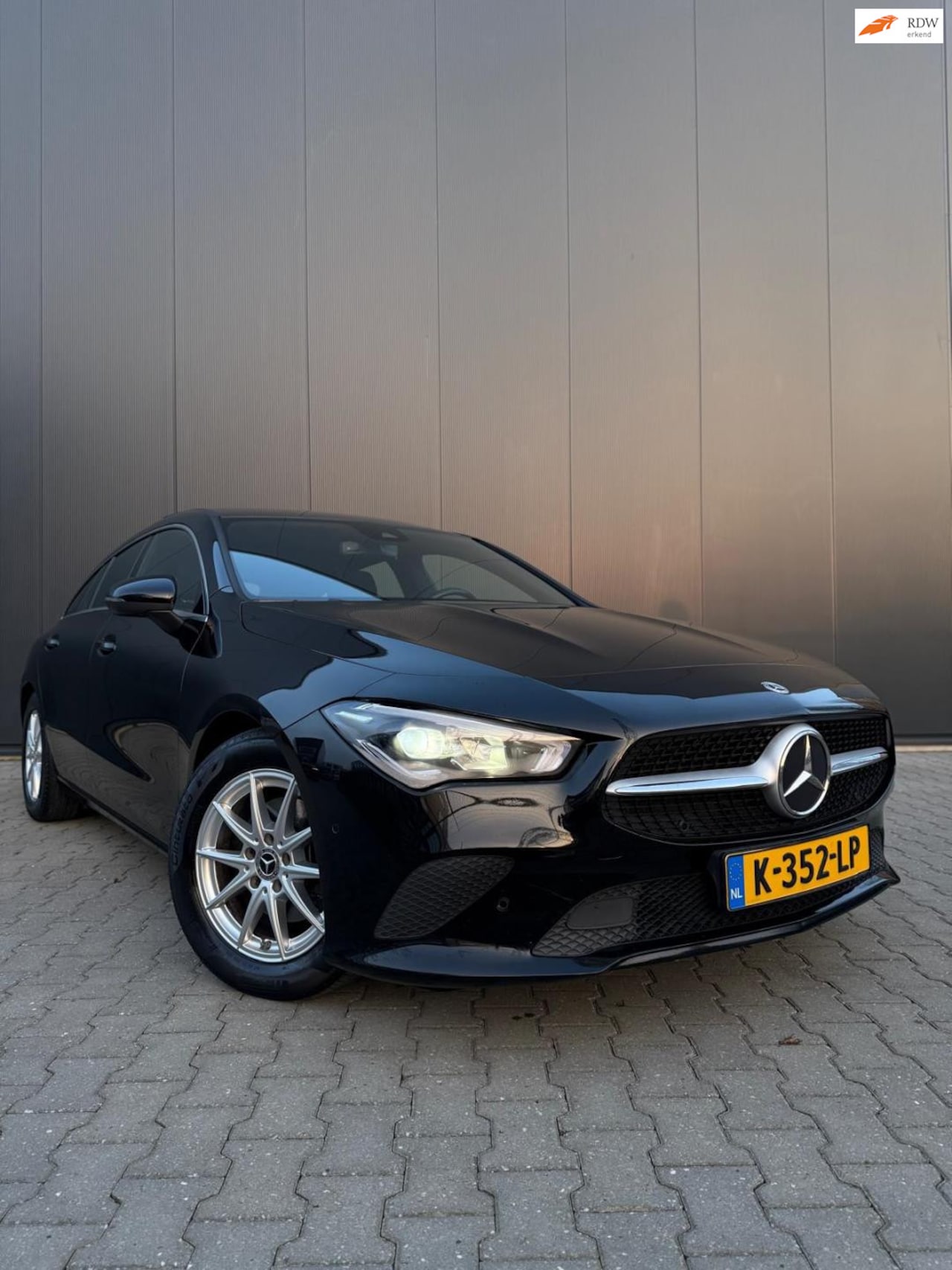 Mercedes-Benz CLA-klasse Shooting Brake - 180 Business Solution 180 Business Solution - AutoWereld.nl