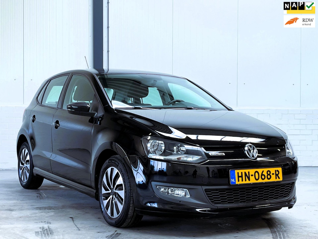 Volkswagen Polo - 1.4 TDI BlueMotion Navi|P.D.C.|Cruise - AutoWereld.nl