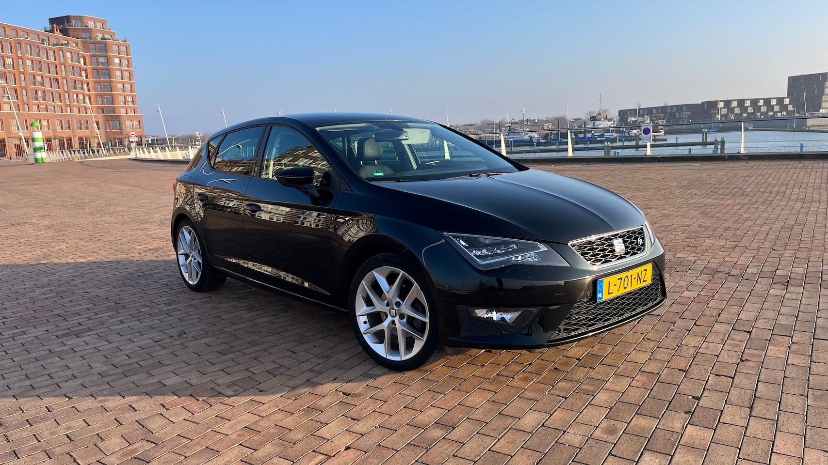 SEAT Leon - 1.4 TSI ACT FR Connect Goed onderhouden en rijk uitgerust (zie advertentietekst) - AutoWereld.nl