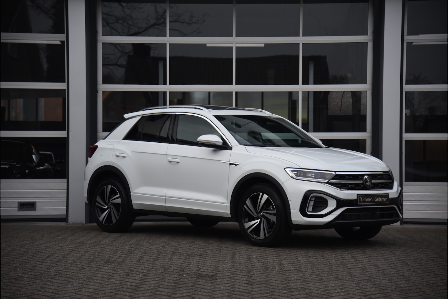 Volkswagen T-Roc - 1.5 TSI R-Line 1.5 TSI R-Line - AutoWereld.nl