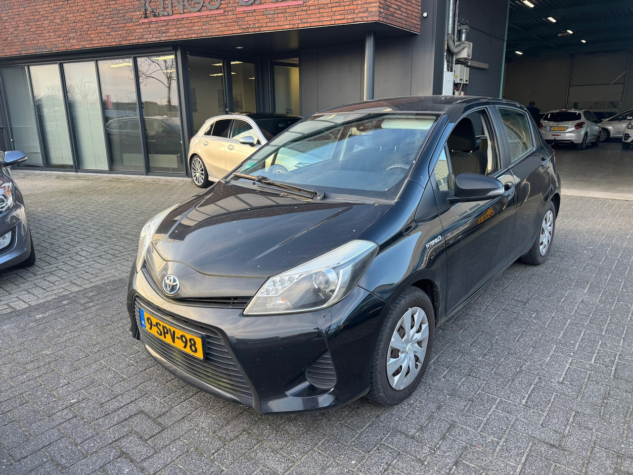 Toyota Yaris - 1.5 Full Hybrid 5DRS DEALER ONDERHOUDEN ORIG NL NAP - AutoWereld.nl