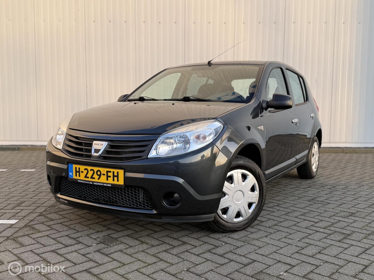 Dacia Sandero - 1.4 Ambiance|Airco|Trekhaak|2-sleutels|NAP|APK - AutoWereld.nl