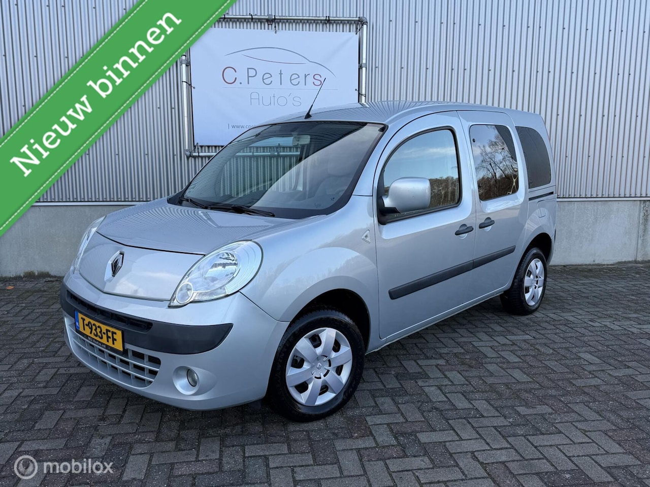 Renault Kangoo Family - 1.6 Expression 2010 / Airco / Trekhaak / NAP - AutoWereld.nl