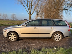 Volvo V50 - 2.4