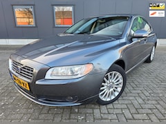 Volvo S80 - 3.2 Summum, netto € 6.570