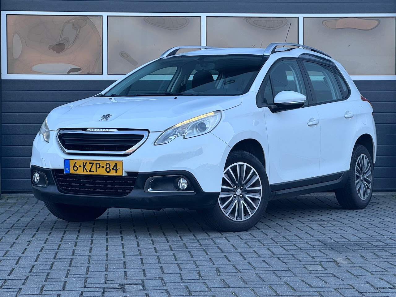 Peugeot 2008 - 1.6 VTi Active | APK | Elek Ramen | Cruise | NAP | Airco - AutoWereld.nl