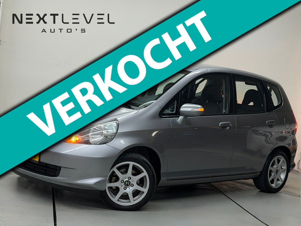 Honda Jazz - 1.4 LS Automaat CVT Airco Sport Velgen - AutoWereld.nl