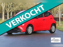 Toyota Aygo X - 1.0 VVT-i / x-Fun / 1e eigenaar / Slechts 31000 km. / Airco / Bluetooth / Keurig nette Ayg
