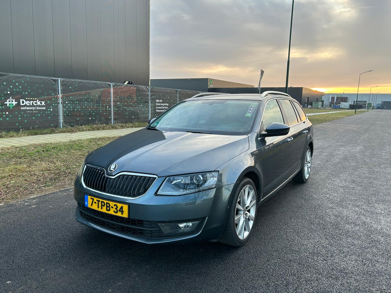 Skoda Octavia Combi - 1.2 TSI Greentech Elegance Businessline - AutoWereld.nl