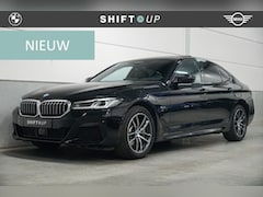 BMW 5-serie - 530e xDrive M-Sport | Schuifdak | Harman Kardon | Head Up