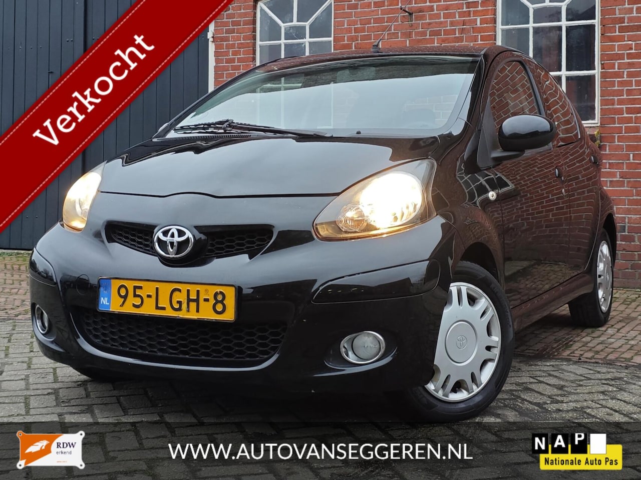 Toyota Aygo - 1.0-12V - APK / Garantie / Airco / Elek. ramen - AutoWereld.nl