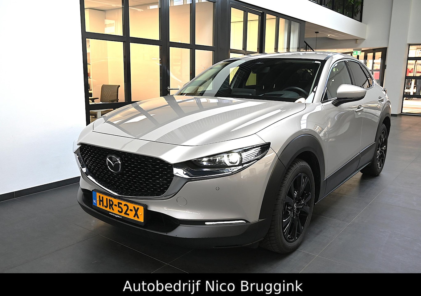 Mazda CX-30 - e-SkyActiv-G 140 6MT Centre-line met Design Pack *BTW auto* - AutoWereld.nl