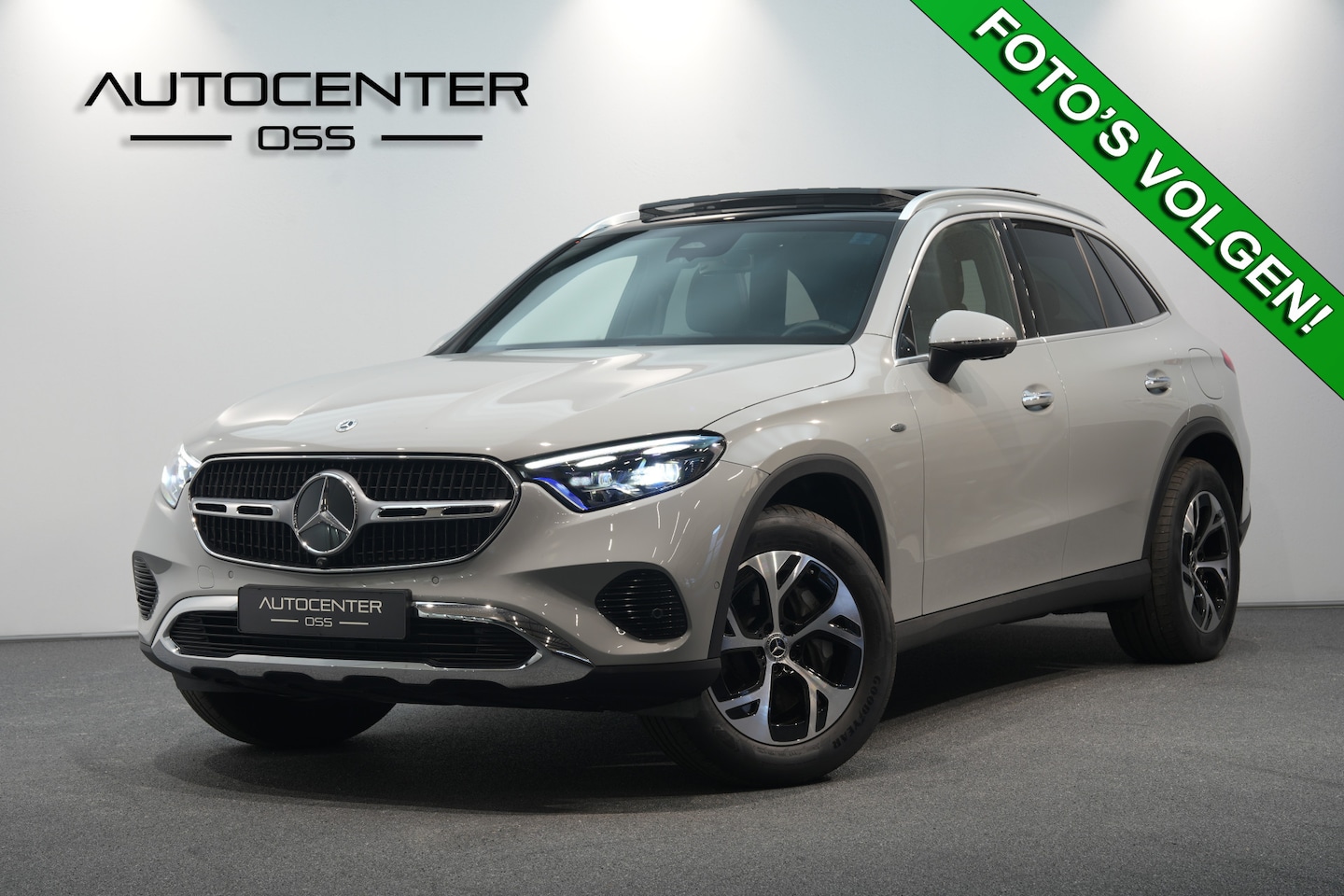 Mercedes-Benz GLC-klasse - 300e 4MATIC Premium+ ✅ KOELING ✅ TREKHAAK ✅ PANO ✅ LEDER  ✅ HEAD-UP ✅ 360 CAM - AutoWereld.nl