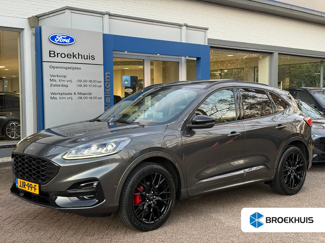 Ford Kuga - 2.5 PHEV ST-Line X 225pk | Black Pack | Pano | El. Trekhaak | Driver Assistance-, Technol - AutoWereld.nl