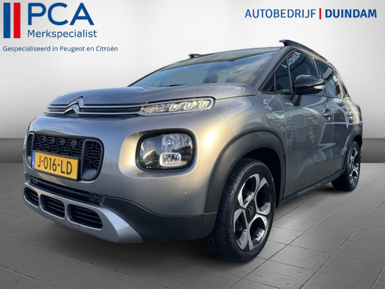 Citroën C3 Aircross - 1.2 Shine | Trekhaak | Panoramisch schuif/kantel dak | - AutoWereld.nl