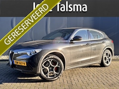 Alfa Romeo Stelvio - 2.0T AWD 200pk Super│Veloce interieur│19'' velgen│PDC│Camera│Stoel-stuur verwarmbaar | Tre