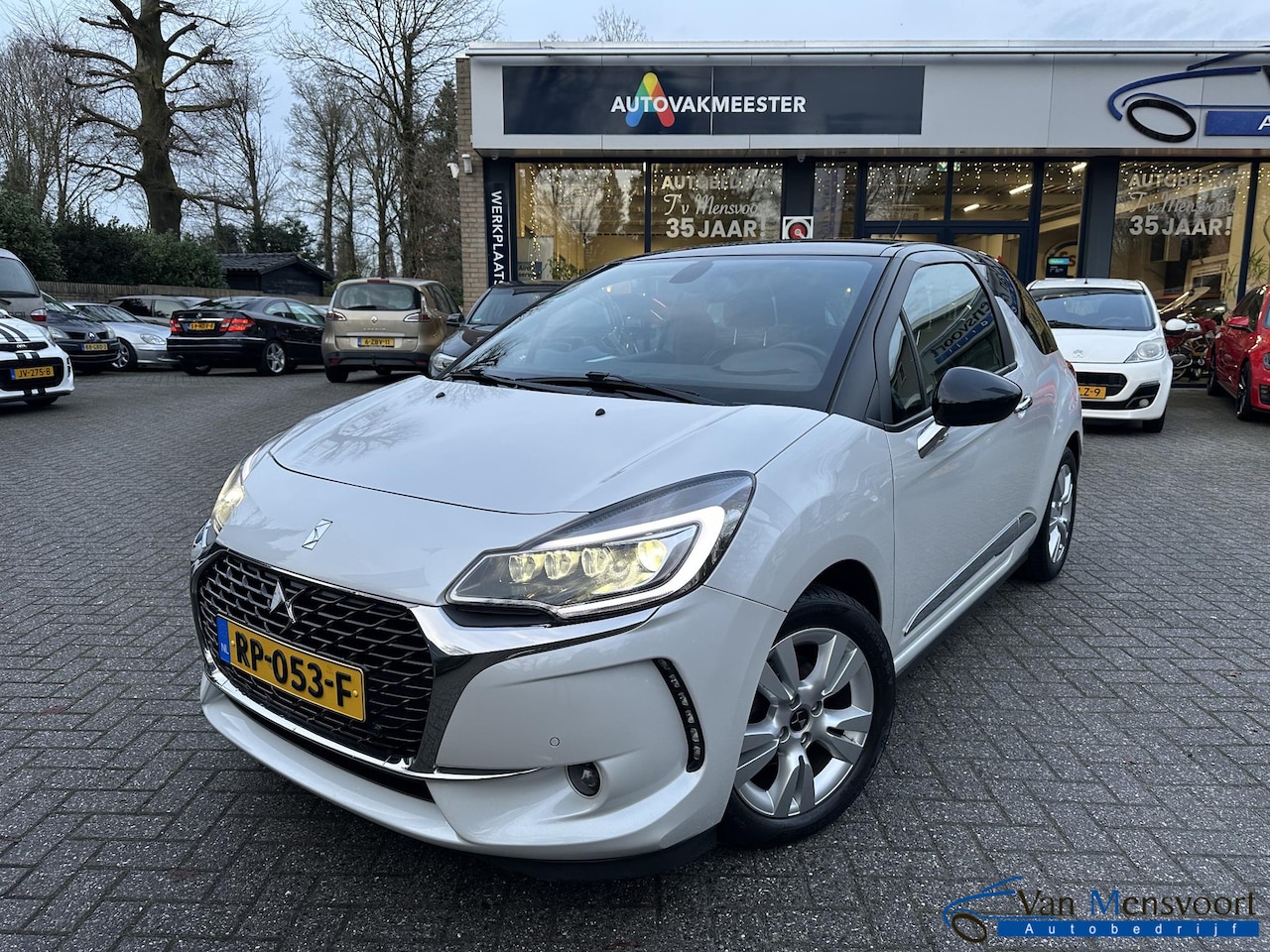 DS 3 - 1.2 PureTech 110PK So Chic 2eEig|Navi|LED|CarPlay|Camera|DAB - AutoWereld.nl