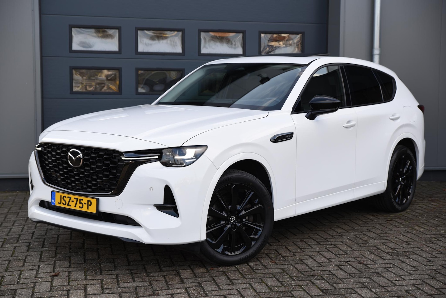 Mazda CX-60 - 2.5 e-SkyActiv PHEV Homura Full Option - AutoWereld.nl