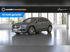 Mercedes-Benz GLA-Klasse - 200 Business Solution Luxury | Trekhaak | Stoelverwarming | Getint glas | Achteruitrijcame