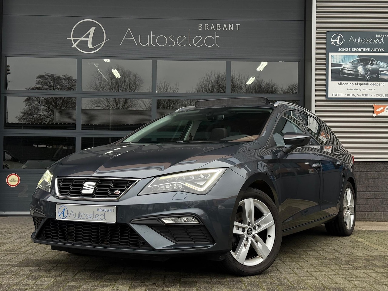SEAT Leon ST - 1.5 TSI FR Pano Navi LED - AutoWereld.nl