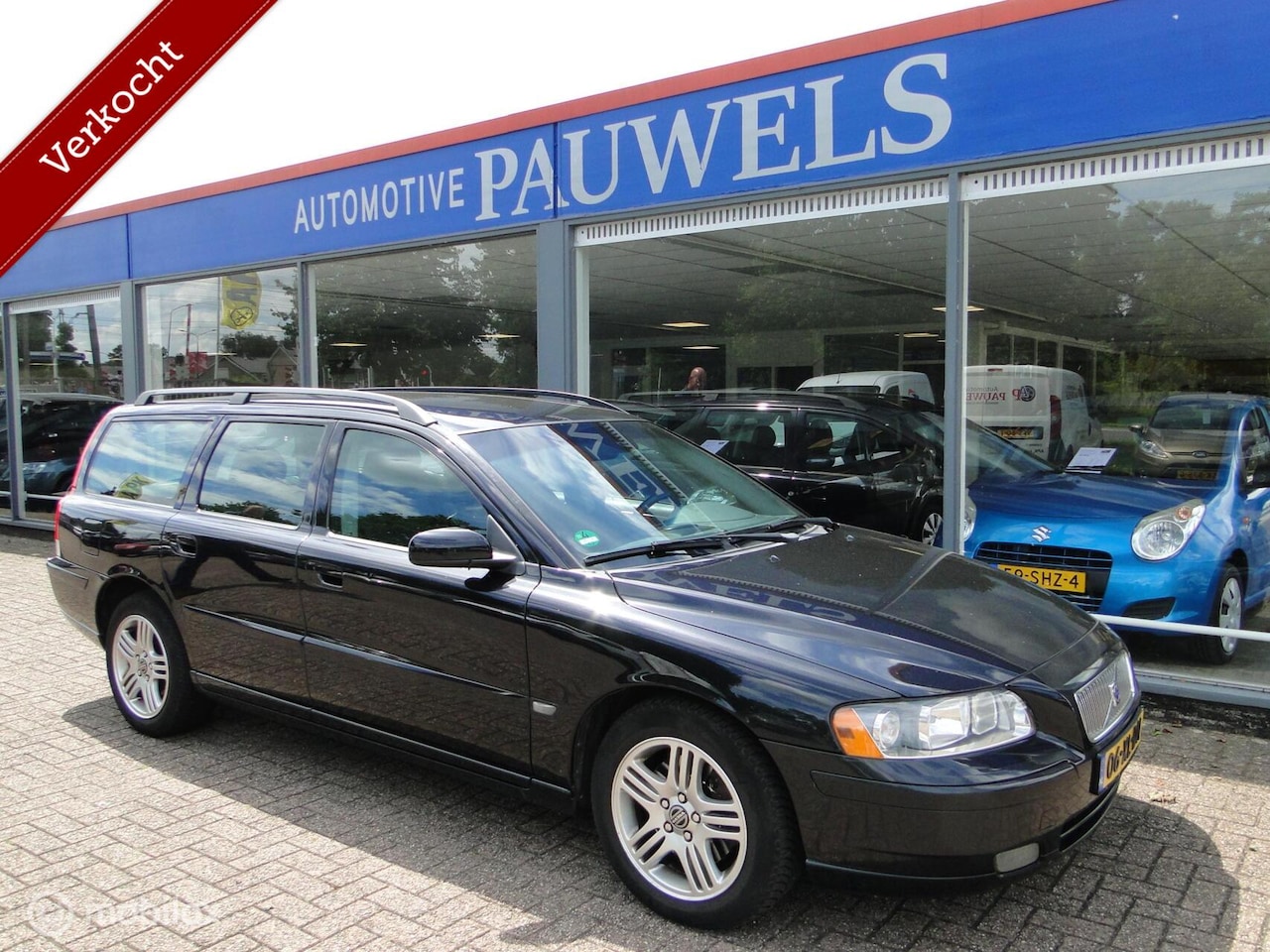 Volvo V70 - 2.4 D5 Kinetic 2.4 D5 Kinetic, diesel, automaat, 2006, 449148 km - AutoWereld.nl