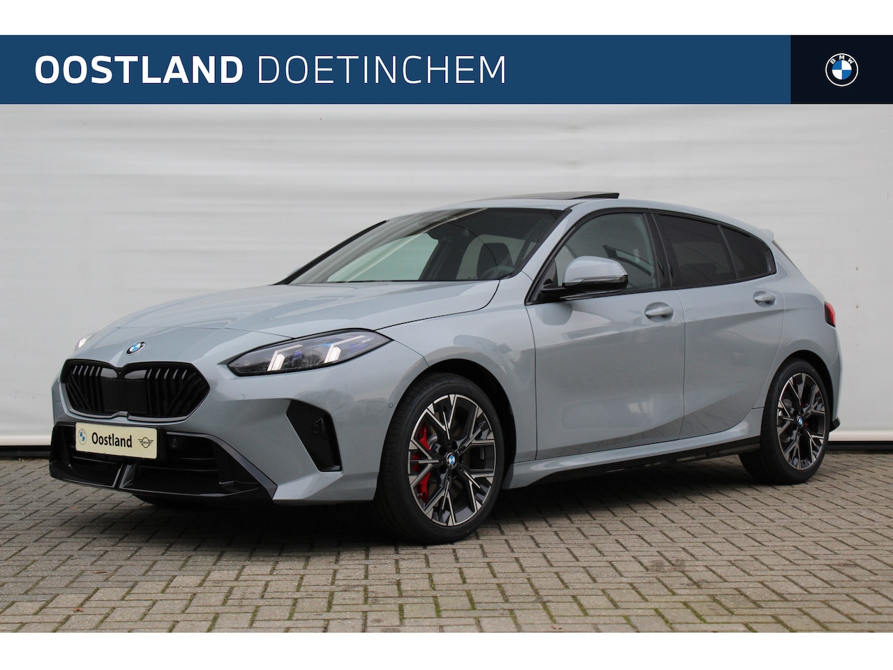 BMW 1-serie - 120 M Sport Automaat / Sportstoelen / Achteruitrijcamera / Adaptieve LED / M Adaptief onde - AutoWereld.nl