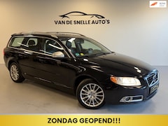 Volvo V70 - 2.4 D5 Summum CAMERA/KEYLESS/MEMORY/LEER
