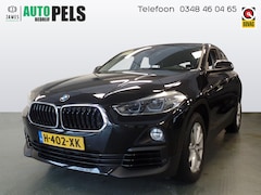 BMW X2 - sDrive18i Executive Edition Navigatie, Achteruitrijcamera, Head up display, Elek achterkle